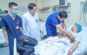 Tập trung cao nhất cứu chữa nạn nhân vụ cháy tại phố Trần Cung, Hà Nội