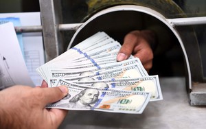 Tỷ giá hôm nay 7/1: Giá USD đi ngang, NDT tăng nhẹ