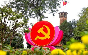 Thủ đô rợp bóng cờ hoa chào mừng Đại hội XIV của Đảng