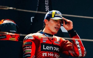 Huyền thoại đua xe MotoGP muốn con trai trở thành VĐV... cầu lông