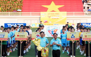 Hơn 6000 cổ động viên 'thắp lửa' tại ngày hội của bóng đá sinh viên Việt Nam