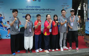 Hai võ sĩ ASIAD 20 gây xúc động tại lễ phát động phong trào toàn dân tập thể thao