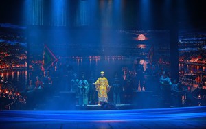 Vở diễn "Huyền tích Hồ Gươm" - Sự kết hợp giữa nghệ thuật biểu diễn trực tiếp với công nghệ AI