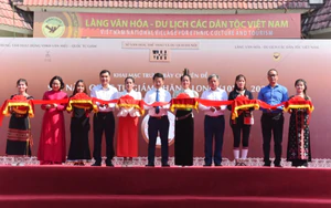 Trưng bày 950 năm Quốc Tử Giám Thăng Long – Tôn vinh truyền thống hiếu học của dân tộc