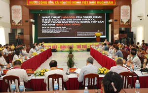 Các chuyên gia nêu ý kiến về bảo tồn, phát huy giá trị di sản gốm Chăm