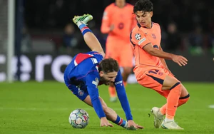 PSG xác nhận Kvaratskhelia bị đứt dây chằng chéo trước, nguy cơ phải nghỉ hết mùa