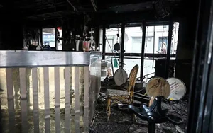 Pháp ban hành lệnh cấm biểu tình tại thủ đô Paris 