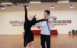 Thầy trò Hồng Việt - Nhã Uyên vinh dự nhận Huân chương Lao động hạng Nhì và hành trình của đam mê 
