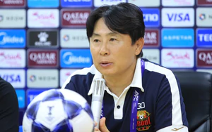 Thắng dễ Thể Công Viettel, HLV FC Seoul vẫn thừa nhận một điều