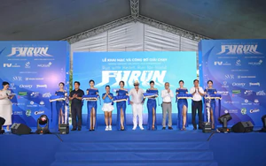 Huỳnh Anh Khôi, Tiến Luyện cùng 3300 vận động viên tiếp sức trẻ em khó khăn