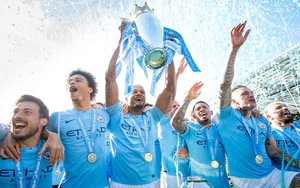 Man City: Những khoảng trống trên bảng vàng