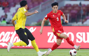 Tin nóng bóng đá Việt hôm nay 8/10: Đình Bắc vắng mặt hai trận đầu Asian Cup 2027; U17 Việt Nam sang Hàn Quốc và UAE tập huấn