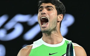 Thắng ngược Djokovic, Alcaraz vô địch Australian Open 2026, đi vào lịch sử Grand Slam