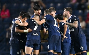 Giải VĐQG Thái Lan lọt Top 5 châu Á, bóng đá Việt Nam vắng bóng trong BXH Top 100 thế giới