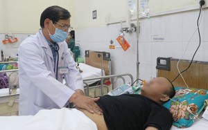 Bác sĩ cảnh báo nguy cơ viêm tụy cấp khi uống quá nhiều rượu, bia những ngày Tết