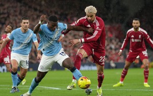 Liverpool trượt dài vì chuyển nhượng tệ hại