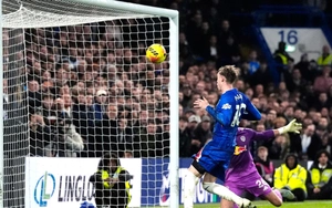 Chelsea sẽ phải hối tiếc vì pha bỏ lỡ của Palmer?