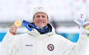 Ngôi sao trượt tuyết Johannes Hosflot Klaebo: 'Ông vua nước rút' tiến sát lịch sử