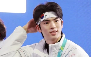 'Hoàng tử băng giá' Hàn Quốc hot nhất Olympic mùa Đông 2026 bởi vẻ điển trai như bước ra từ cổ tích