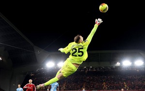 Gianluigi Donnarumma chỉ phản xạ giỏi là đủ?