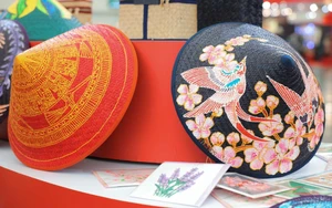Hội chợ Mùa Xuân: Văn hoá Cố đô kết nối truyền thống và hiện đại