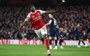 Ghi 4 bàn trong 17 phút, Arsenal lọt vào vòng 5 FA Cup