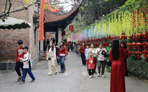 Mùng 3 Tết, Bắc Bộ tiếp tục rét, Nam Bộ có nơi nắng nóng