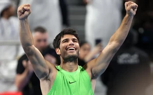 Tin nóng thể thao sáng 22/2: Alcaraz lên ngôi vô địch ở Doha, Olympic mùa Đông rúng động vì tai nạn nghiêm trọng