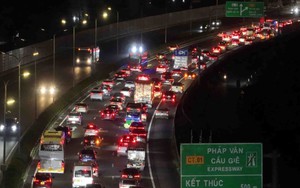 Dự kiến đóng đường ra một số tuyến cao tốc để ưu tiên phương tiện đi vào Hà Nội, TP.HCM