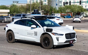 Taxi robot Waymo phủ sóng 10 thành phố ở Mỹ