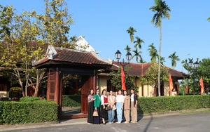 Mùa Xuân ở Khu lưu niệm cố Thủ tướng Phạm Văn Đồng tại Quảng Ngãi