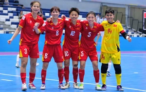 Tin nóng bóng đá Việt hôm nay 27/2: Việt Nam gặp Thái Lan tại bán kết Đông Nam Á; Hà Tĩnh vắng trung vệ số một ở trận gặp SLNA