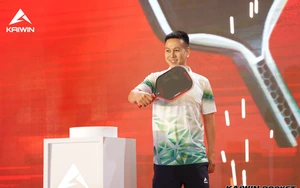 Triệu Cầu Lông gia nhập team pickleball Kaiwin, mở ra bước ngoặt sự nghiệp với mẫu vợt Rocket