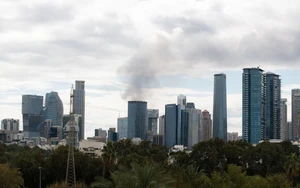 Iran phóng loạt tên lửa mới sang Israel