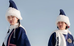 Trang phục của đoàn thể thao Mông Cổ gây sốt mạng xã hội trước thềm Thế vận hội Mùa đông 2026