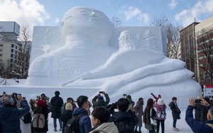 Lễ hội Tuyết Sapporo lớn nhất Nhật Bản