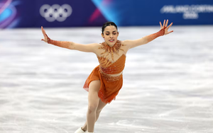 Mải thi đấu ở Olympic mùa Đông 2026, nữ sinh đại học nộp trễ bài tập về nhà