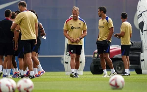 Cầu thủ Barca muốn Hansi Flick làm HLV lâu dài ở Camp Nou