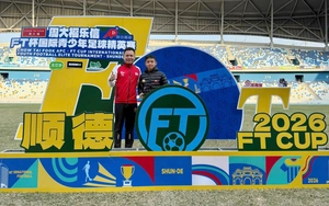 Ghi 10 bàn ở giải đấu tại Trung Quốc, cầu thủ Việt Nam nhận danh hiệu Vua phá lưới