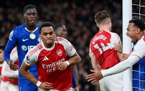 Gary Neville: Arsenal sẽ trải qua 10 tuần "đau đớn" để giành chức vô địch Premier League