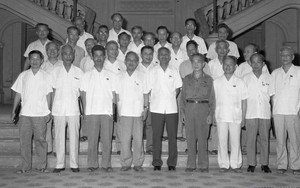 Cuộc bầu cử Quốc hội khóa V và Dấu ấn nhiệm kỳ (1975-1976)