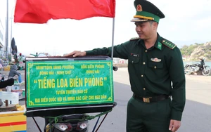 Lan tỏa thông tin bầu cử đến ngư dân vươn khơi bám biển