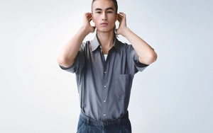 “Nhịp điệu sắc màu” trong BST UNIQLO U Xuân/Hè 2026