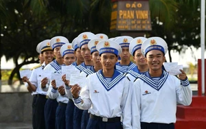 Bầu cử Quốc hội và HĐND: Lá phiếu giữa trùng khơi - niềm tin gửi về đất mẹ