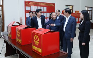 Bộ Nội vụ: Hăng hái, tích cực, hơn 71% cử tri cả nước đã bỏ phiếu trước 12 giờ