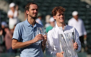 Jannik Sinner đã khuất phục một Medvedev lì lợm như thế nào?