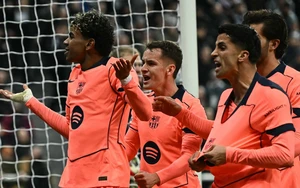 Barcelona - Newcastle (lượt đi 1-1): Tấm phiếu mang tên Newcastle