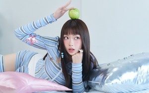 Ánh Sáng Aza ra mắt album đầu tay "Chói", màu sắc âm nhạc hiện đại