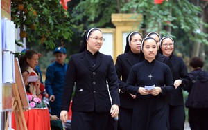 Tự do tôn giáo ở Việt Nam – Những con số bác bỏ cách nhìn định kiến