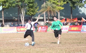 Trái bóng tròn góp phần xóa bỏ những định kiến về phụ nữ dân tộc thiểu số